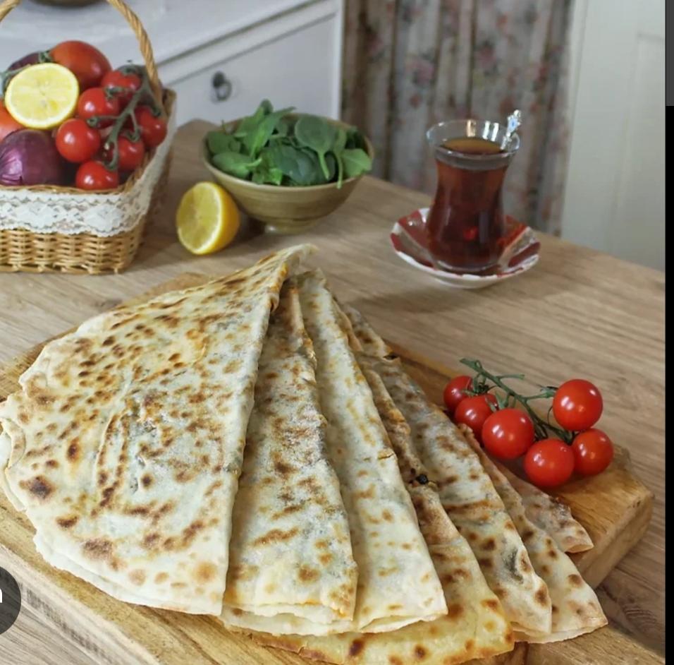 Gözleme (Pão Folhado Turco na Chapa) — 2