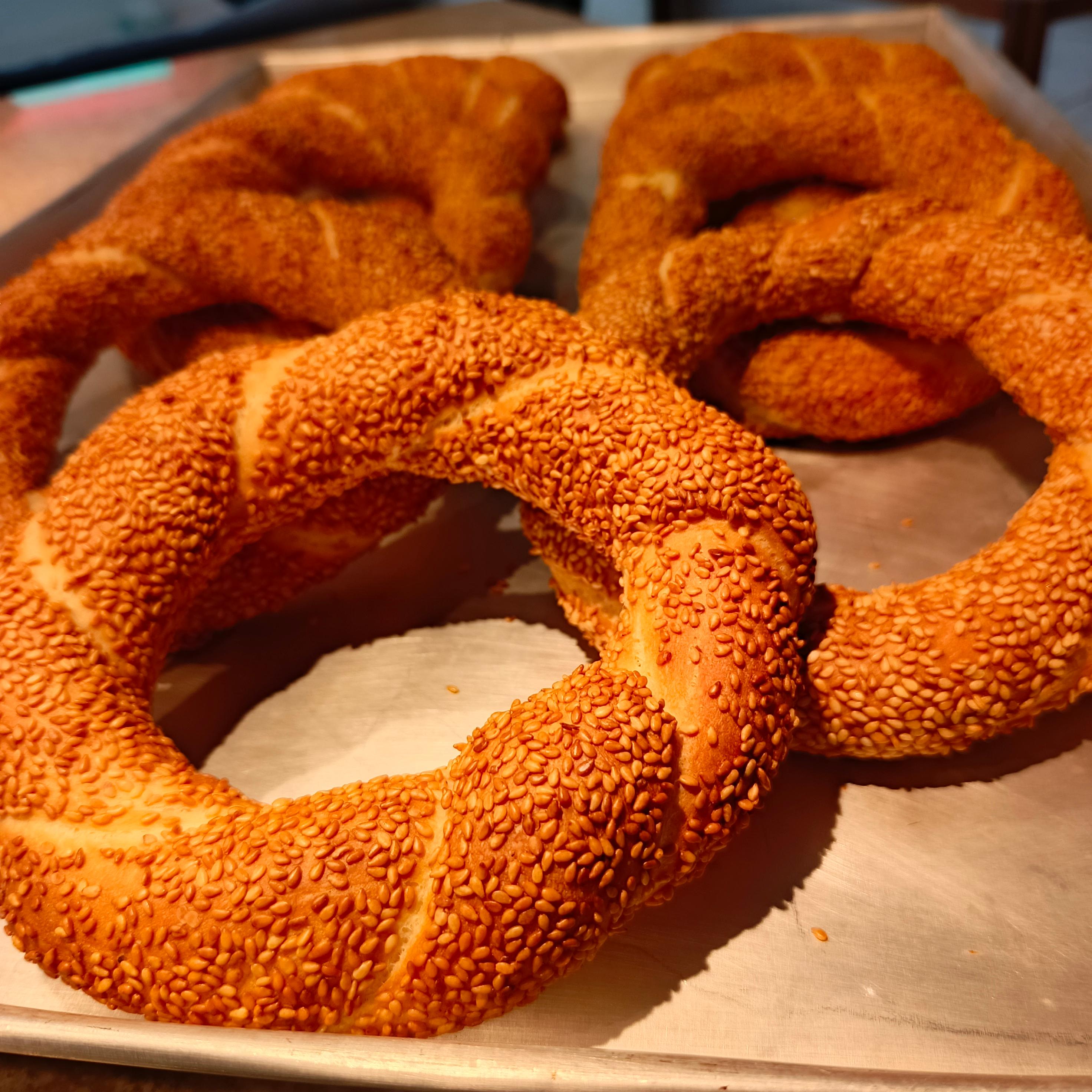 Simit — Pão Turco com Gergelim