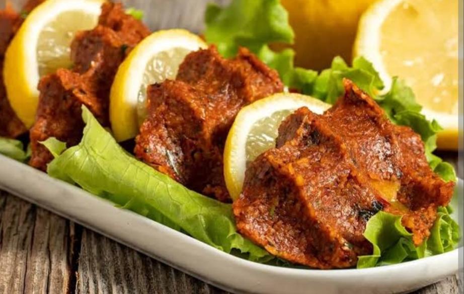 Çiğ Köfte Vegano (Bolinho de Bulgur Turco) — 2