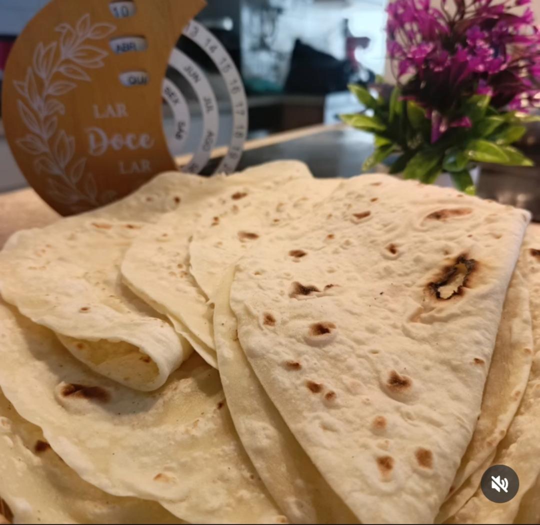 Lavaş (Pão Turco Fino)